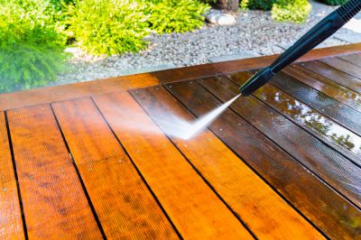 Deck Cleaning Service!